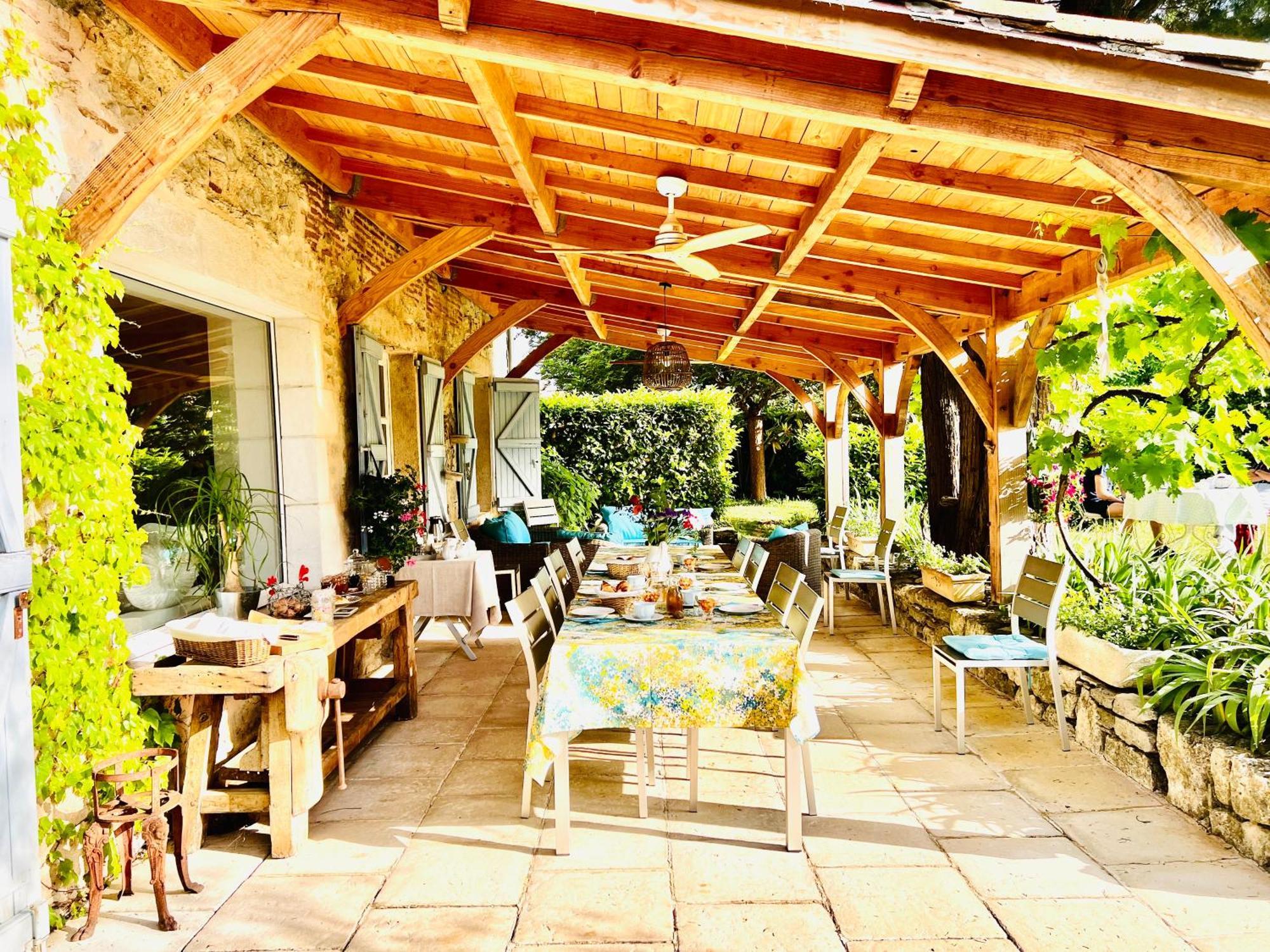 Bed and Breakfast Le Relais Des Anges Mercues Екстер'єр фото