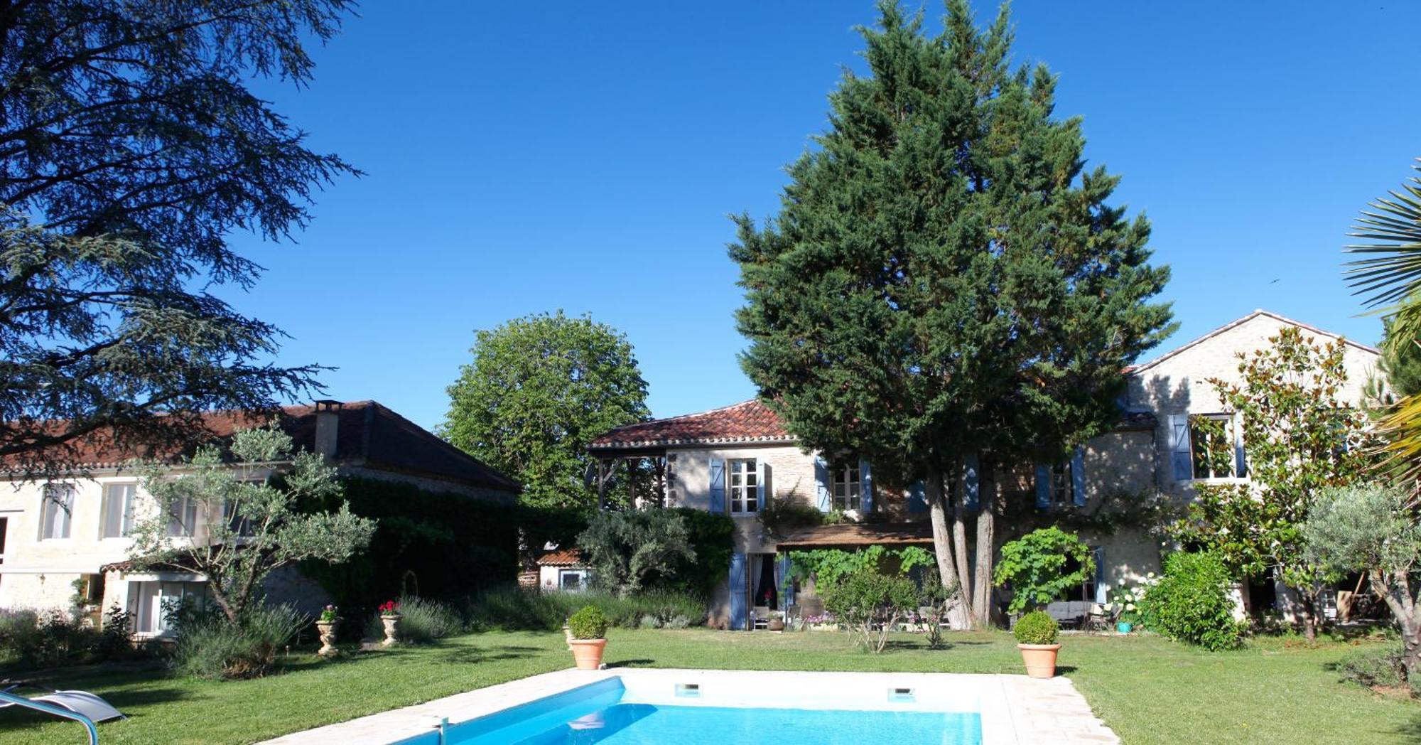 Bed and Breakfast Le Relais Des Anges Mercues Екстер'єр фото